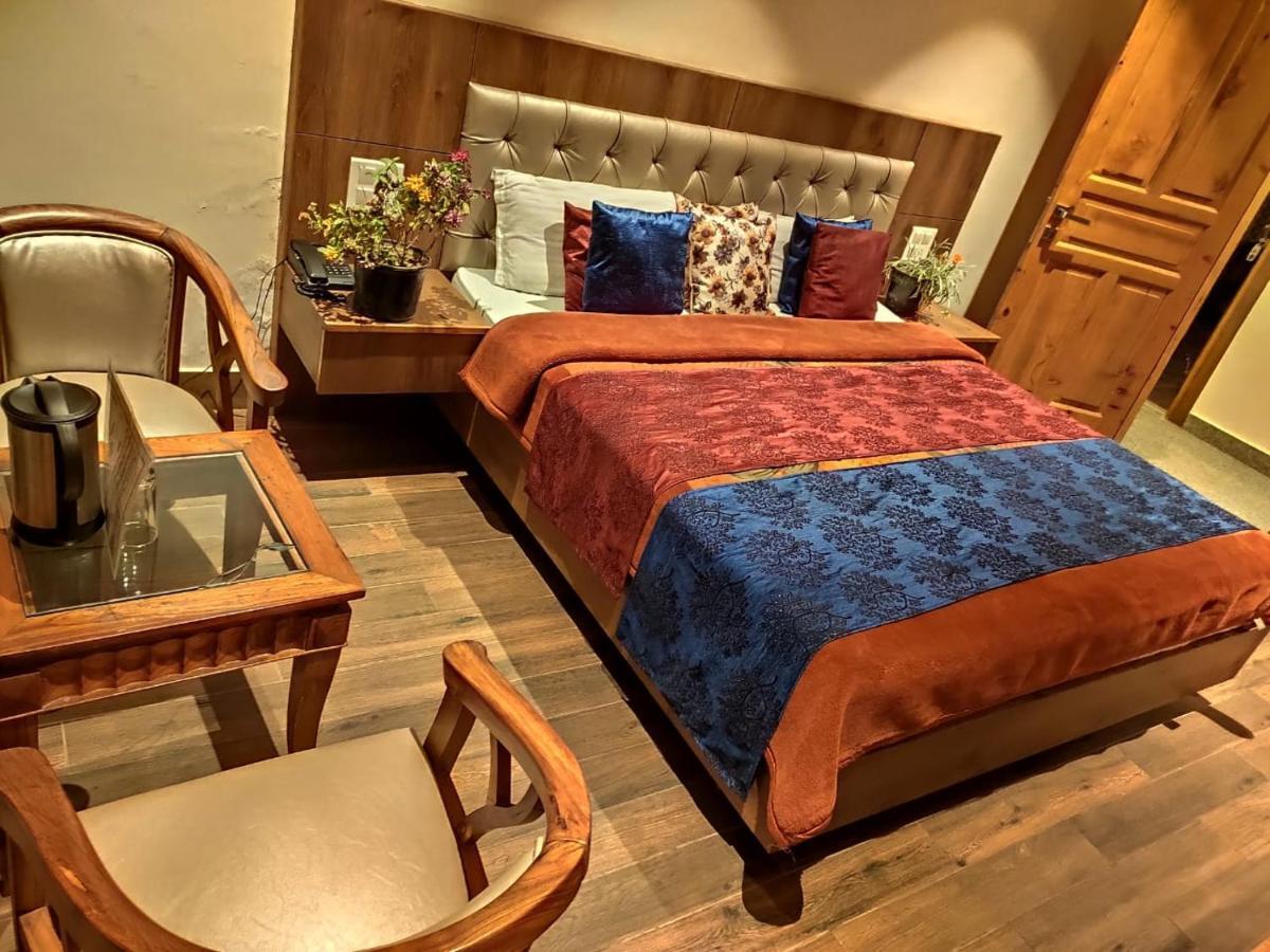 Apple Blossom Hotel - Manali (Himachal Pradesh) — Photos 1